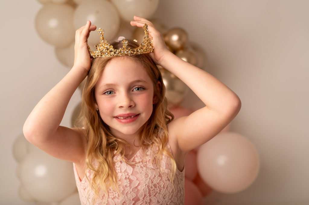 Birthday Mini, birthday sessions, Nanaimo studio photographer, Qualicum studio photographer, Parksville studio photographer