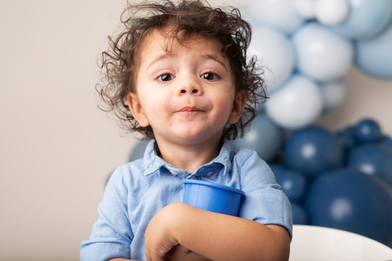 Birthday Mini, birthday sessions, Nanaimo studio photographer, Qualicum studio photographer, Parksville studio photographer